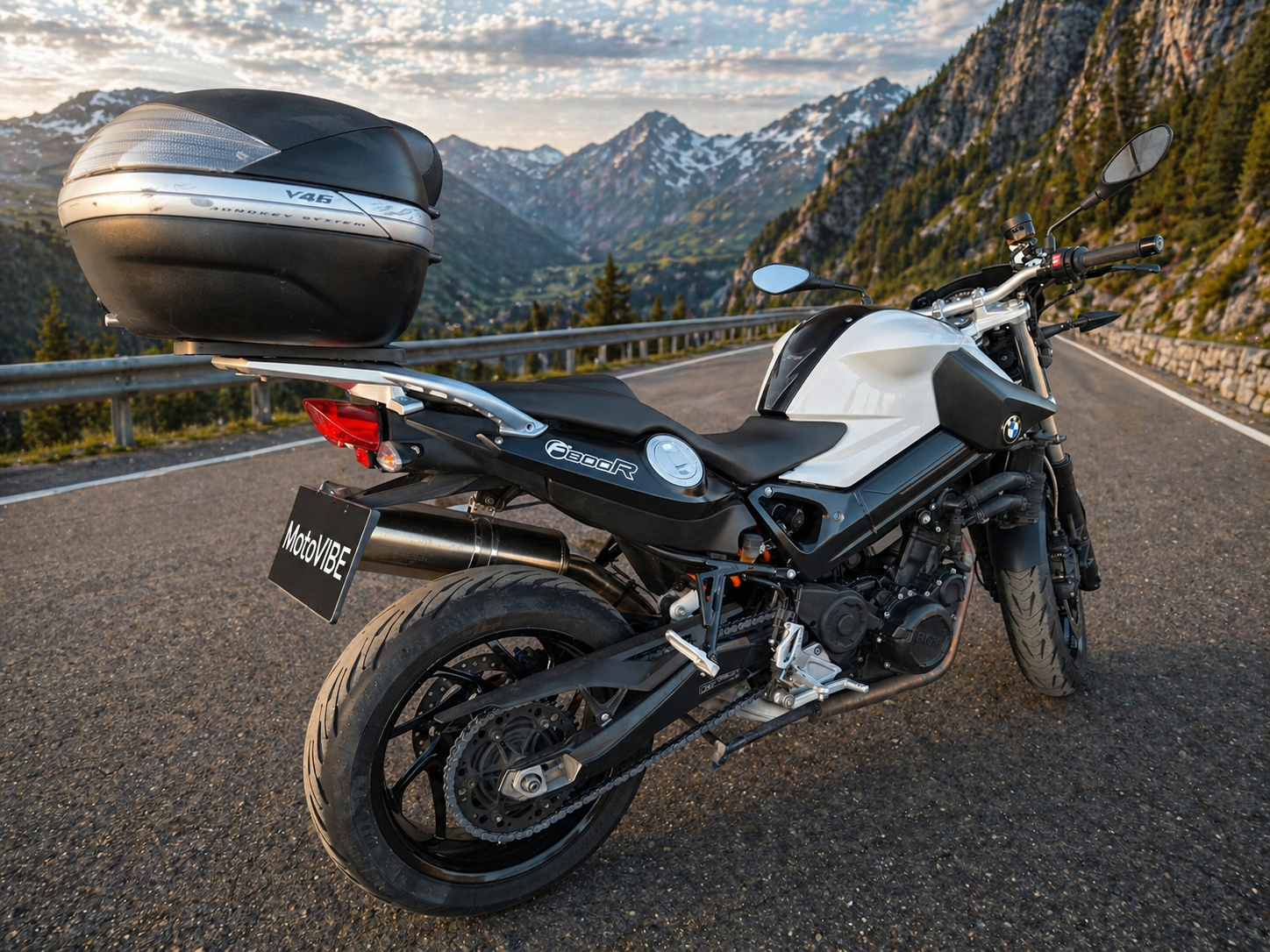 BMW F 800 R - Image 2