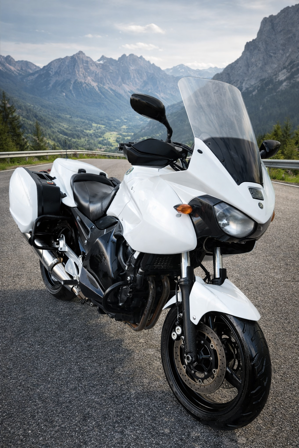 Yamaha TDM 900 - Image 2