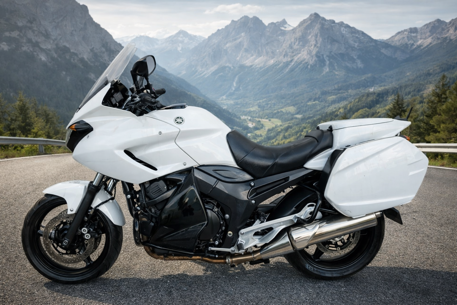 Yamaha TDM 900 - Image 4