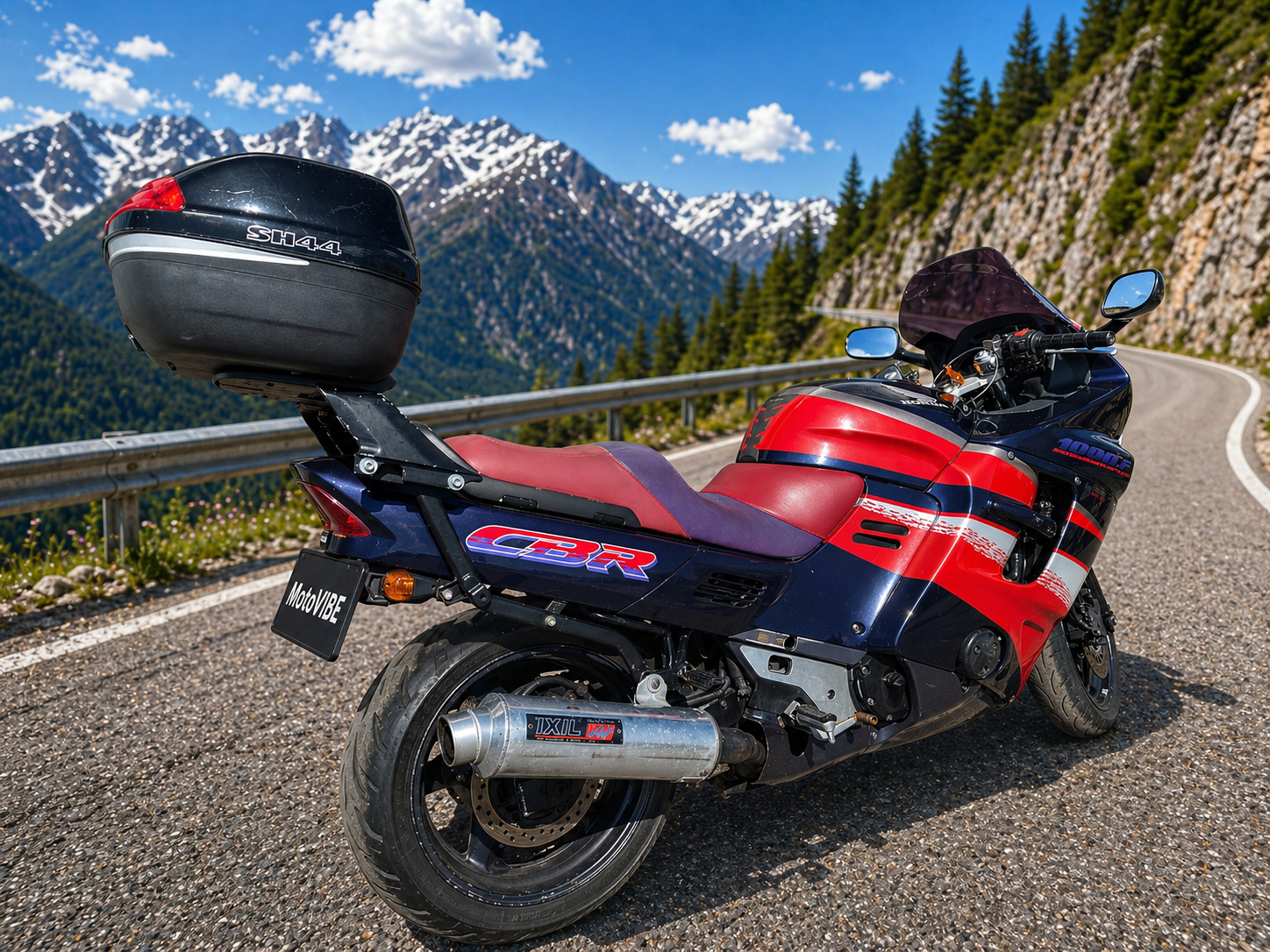 Honda CBR 1000 F - Image 2