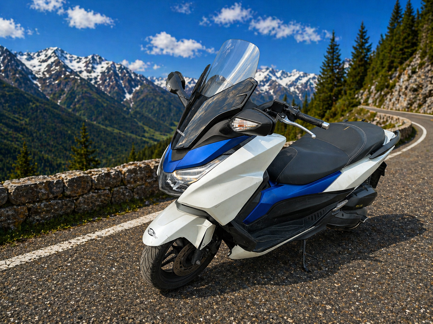 Honda 125 Forza - Image 2
